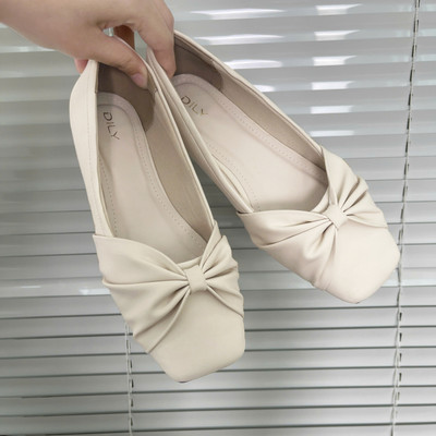 สีสัน: ครีม/ Size : 35