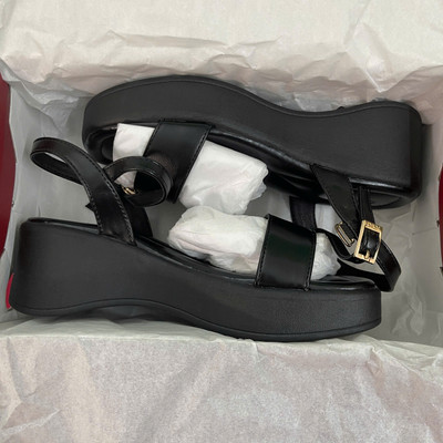 สีสัน: ดำ  / Size : 35