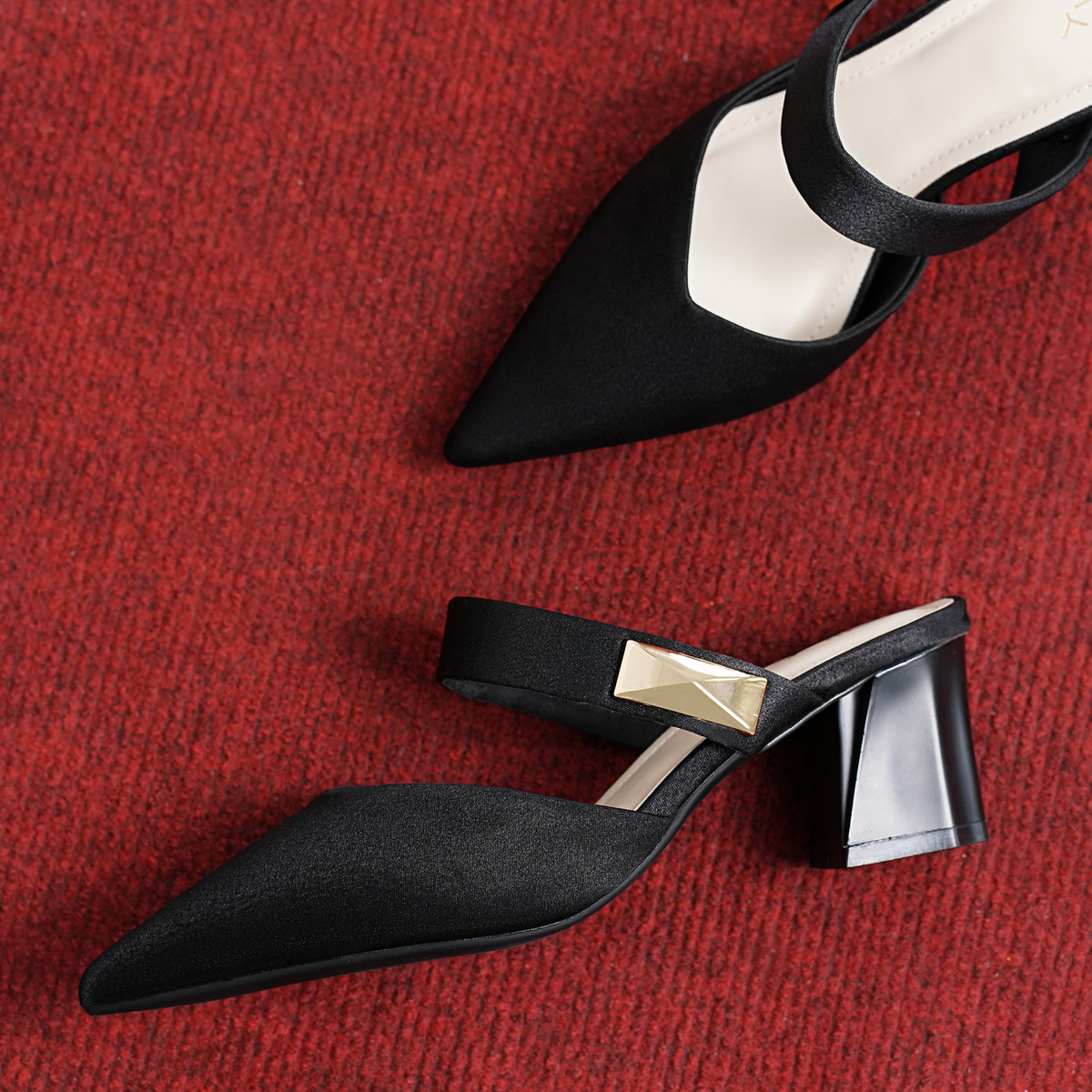 รองเท้าเปิดส้นส้นสูง DL0574