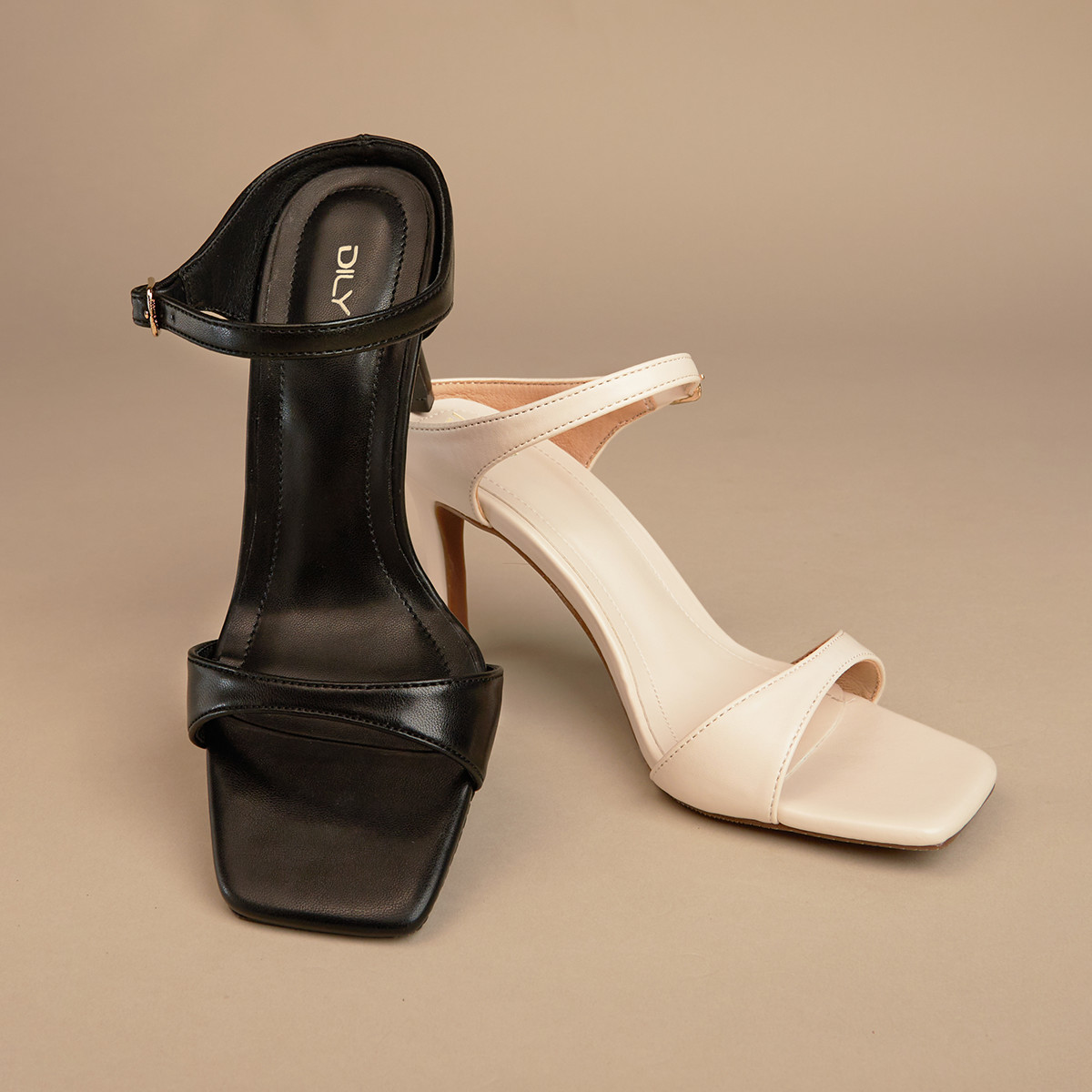 รองเท้าเปิดส้นส้นสูง AA0420