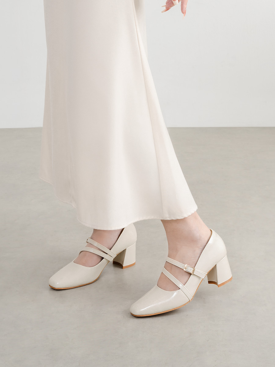 รองเท้าแมรี่เจน DL0680 White-Cream
