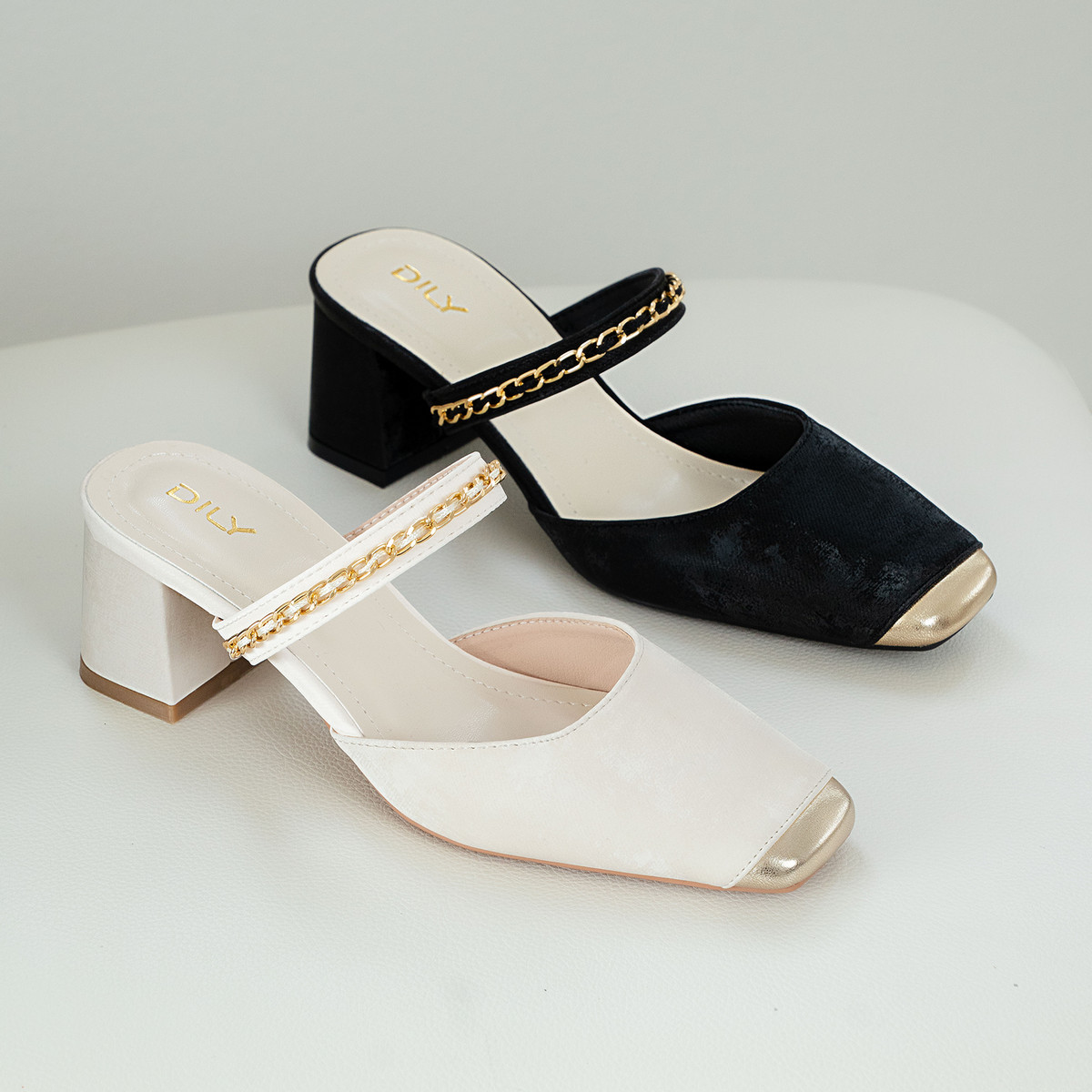 รองเท้ามิวล์ส้นสูง DL0623