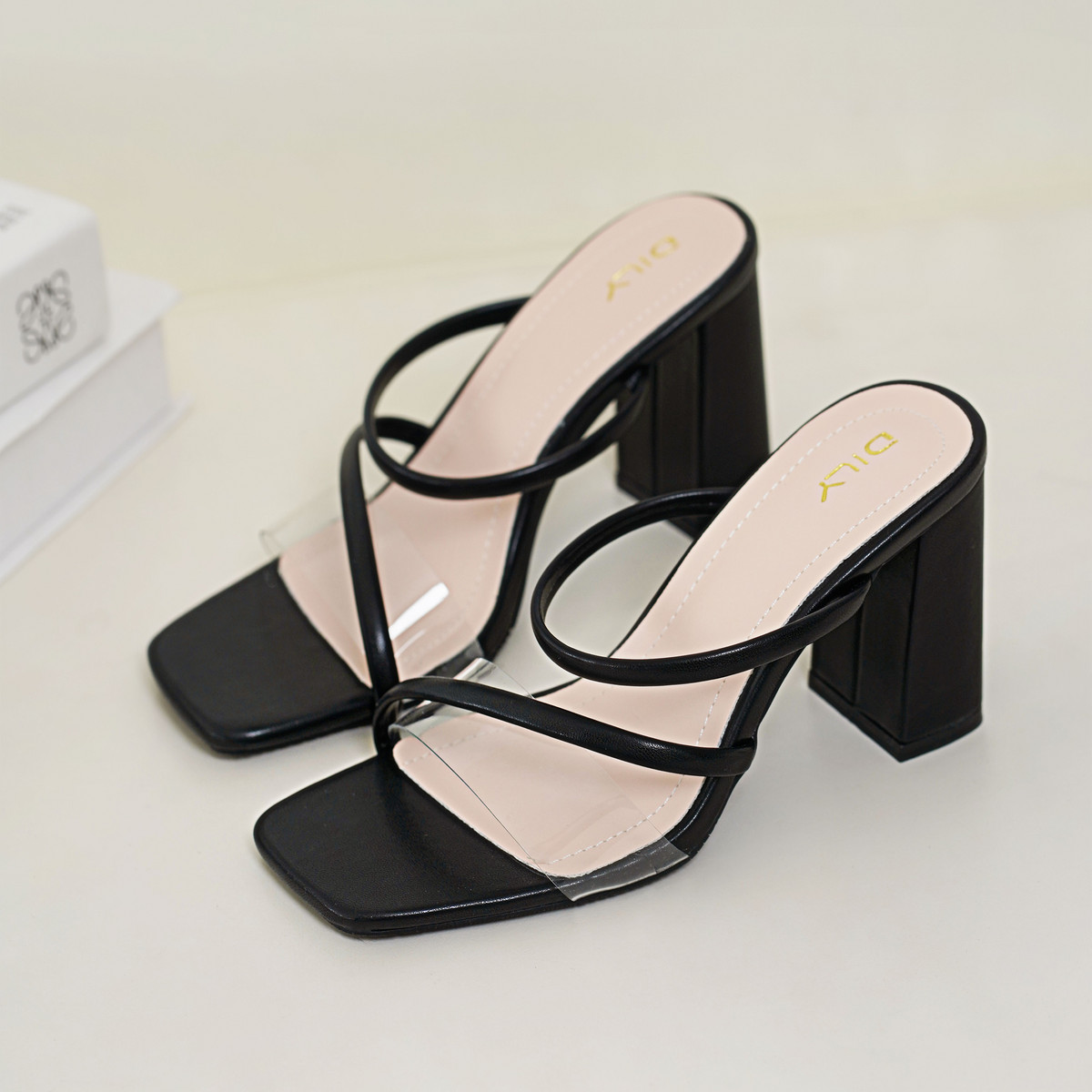 รองเท้าเปิดส้นส้นสูง AA0359