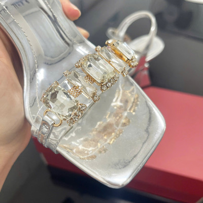 สีสัน: สีเงินค่ะ / Size : 36