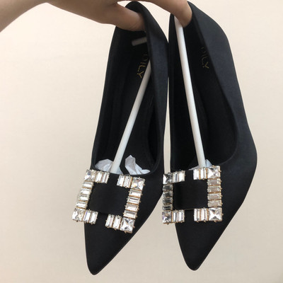 สีสัน: ดำ  / Size : 37