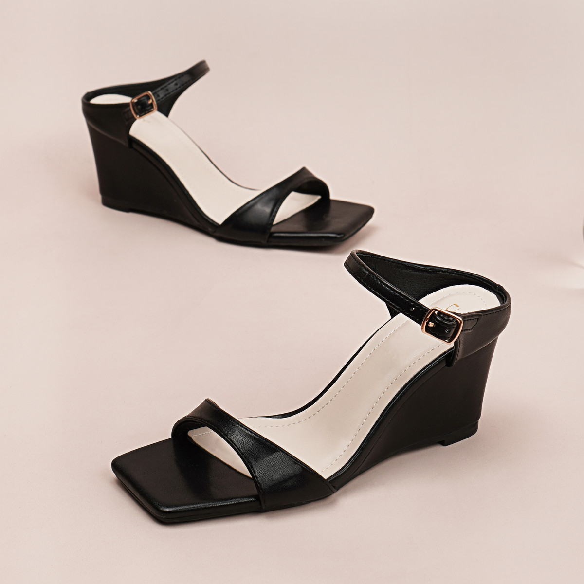 รองเท้าแตะส้นเตารีด DL0518