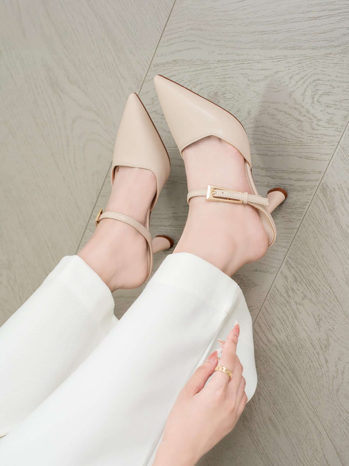 รองเท้าเปิดส้นส้นสูง DL0616