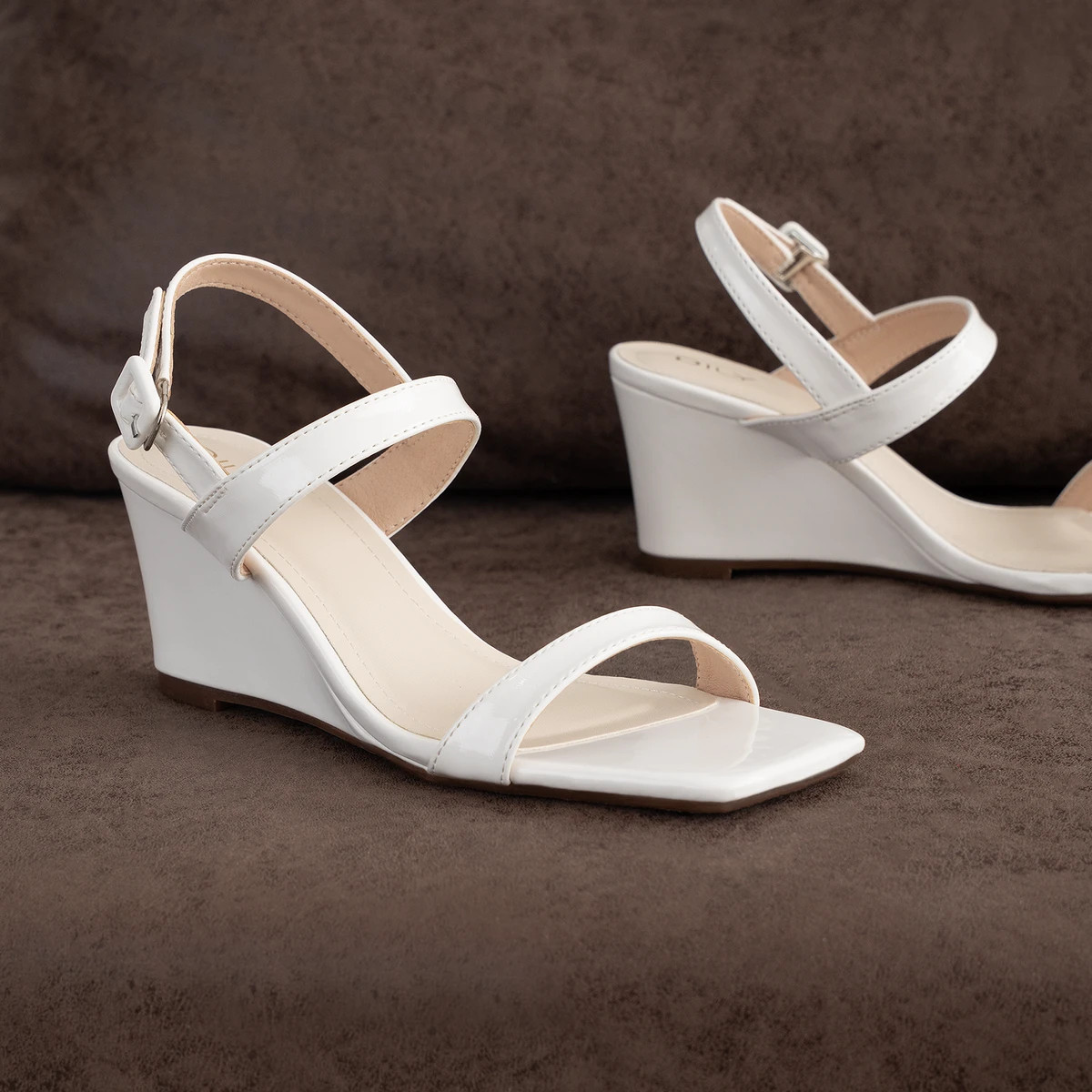 Sandal Đế Xuồng AA0418