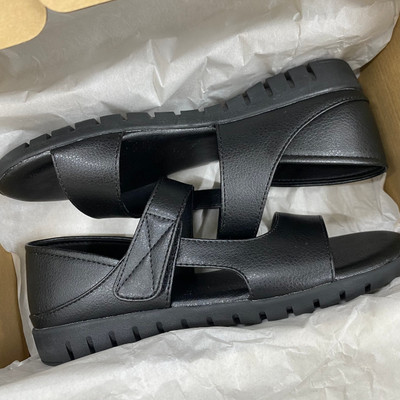 สีสัน: ดำ  / Size : 36