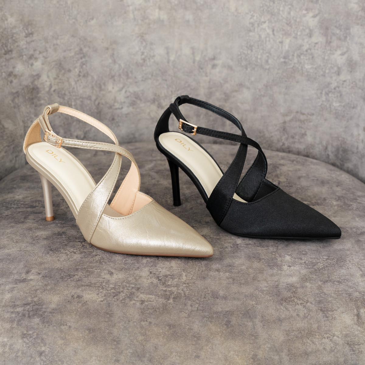 รองเท้าปิดหน้าเท้า DL0639