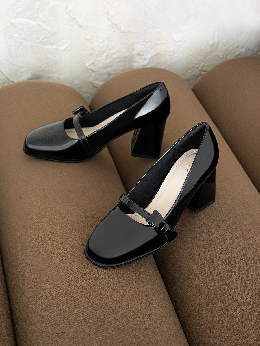 รองเท้าส้นสูงผู้หญิง DL0567 Black