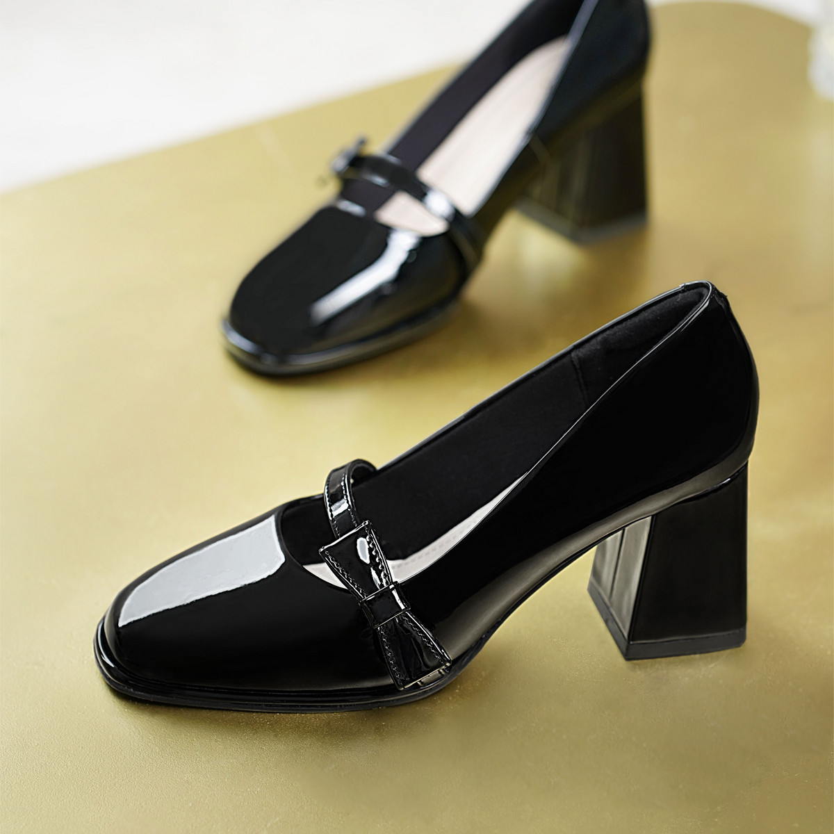 รองเท้าส้นสูงผู้หญิง DL0567