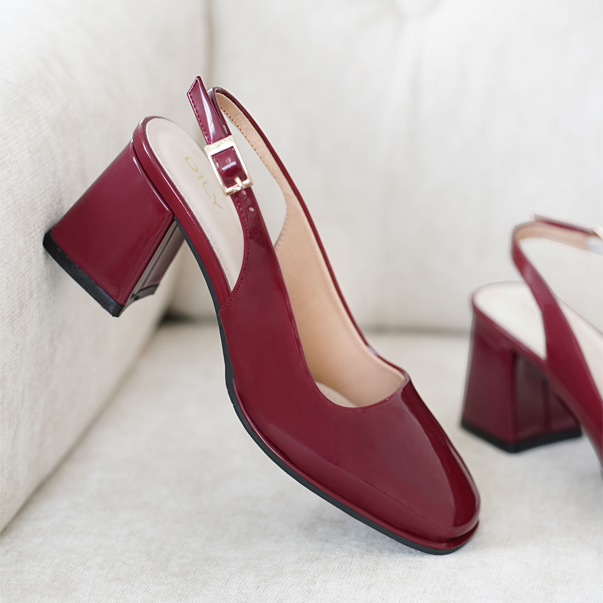 รองเท้าสลิงแบ็ค DL0560