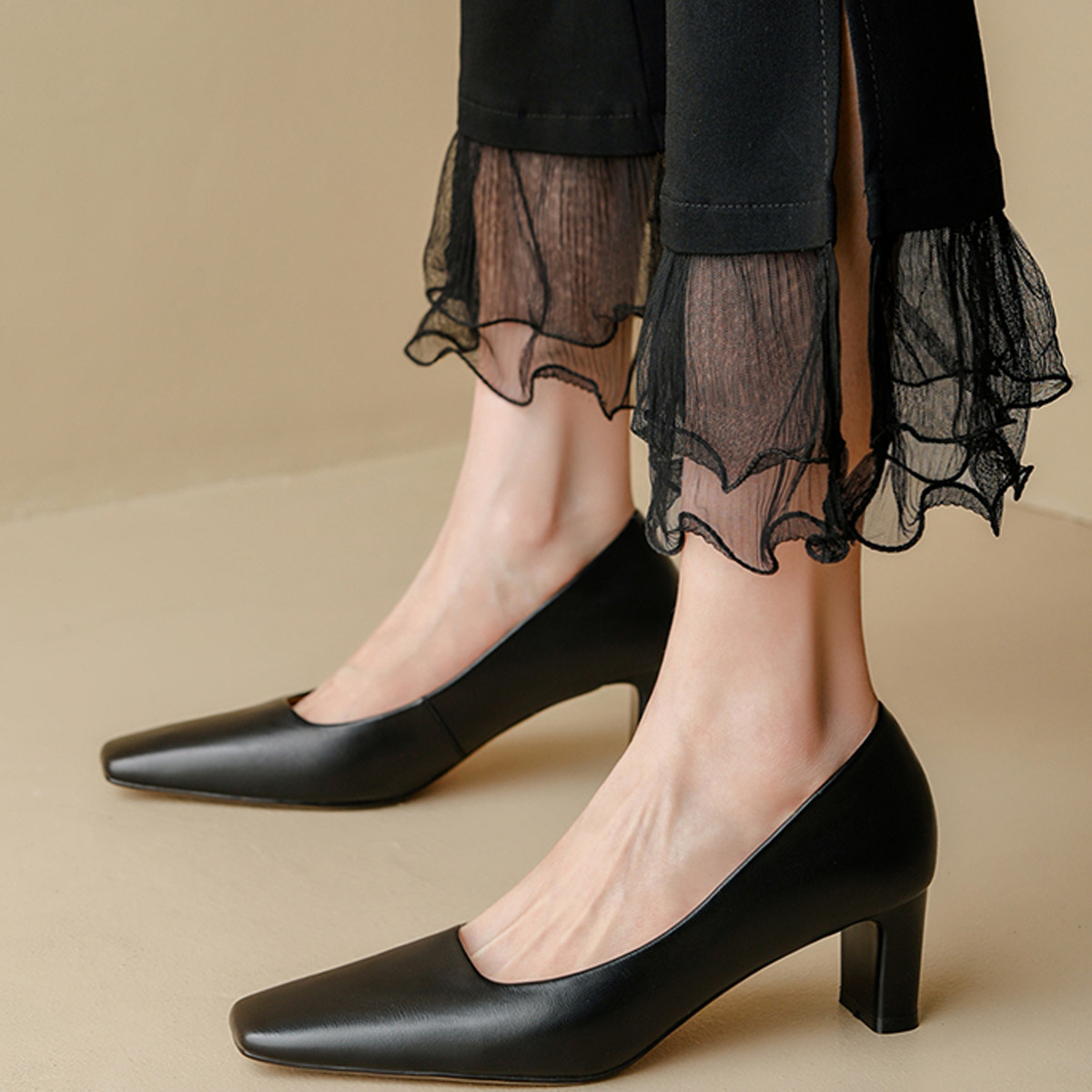 รองเท้าส้นสูงผู้หญิง AA0354