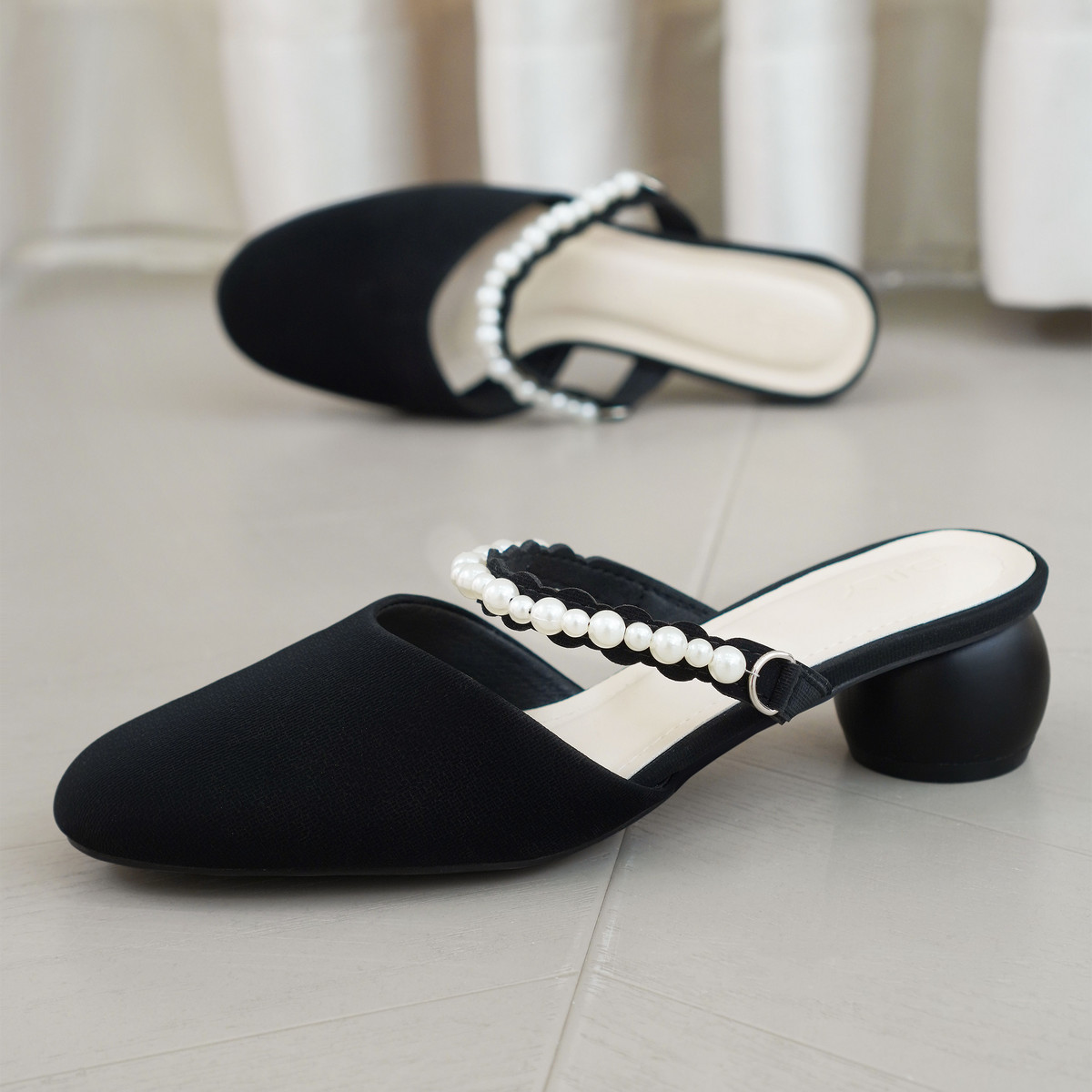 รองเท้าเปิดส้นส้นสูง DL0564