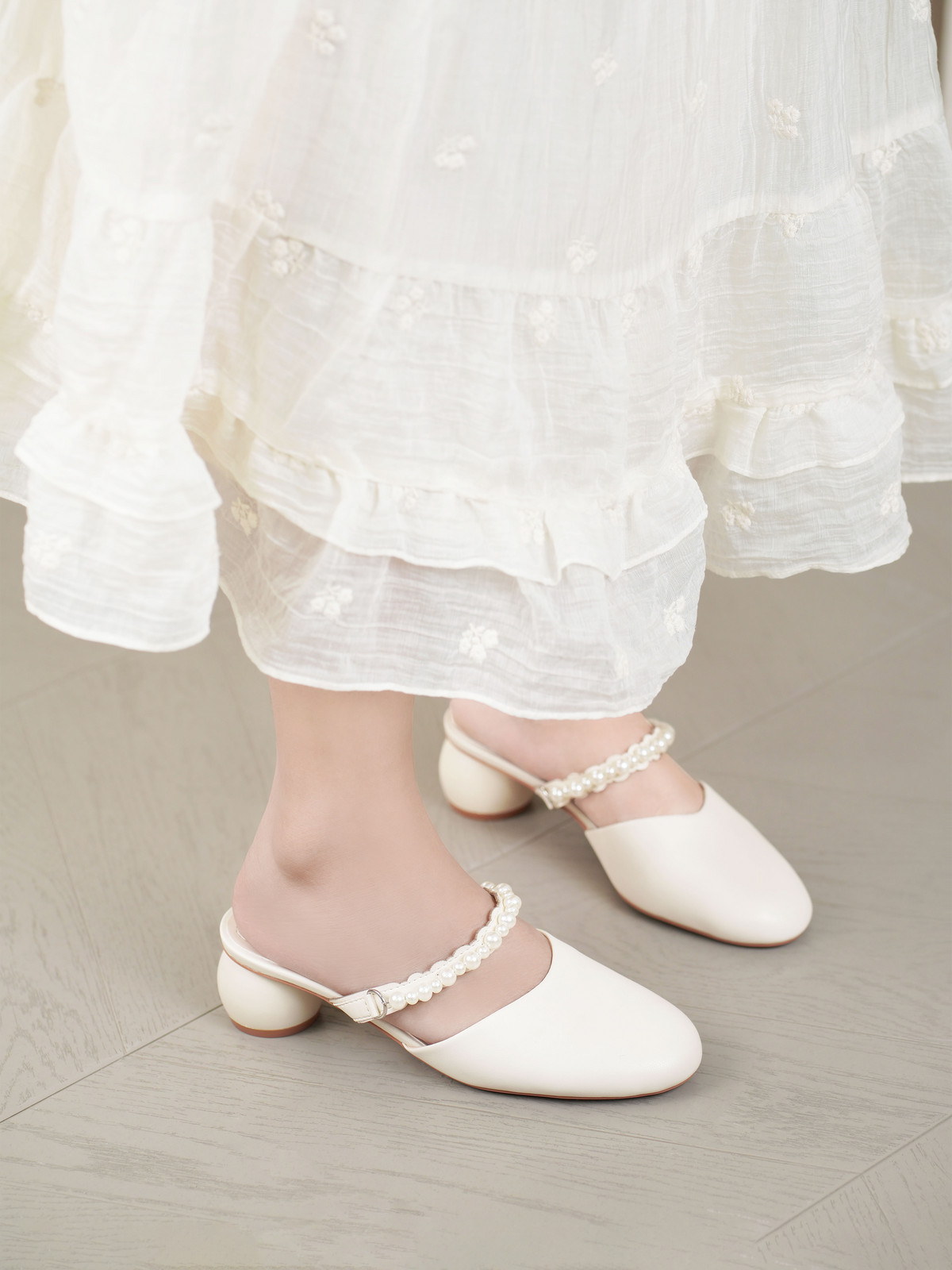 รองเท้าเปิดส้นส้นสูง DL0564