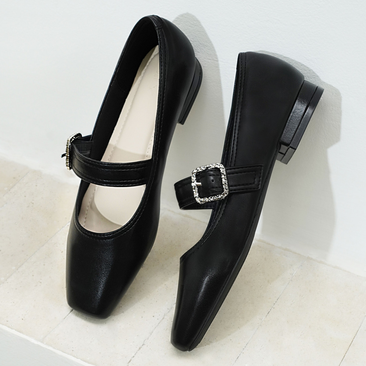 รองเท้าบัลเล่ต์ DL0563