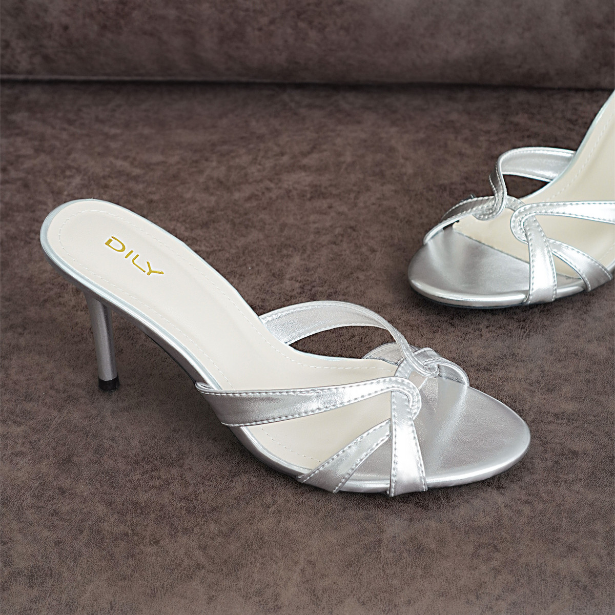 รองเท้าเปิดส้นส้นสูง DL0609