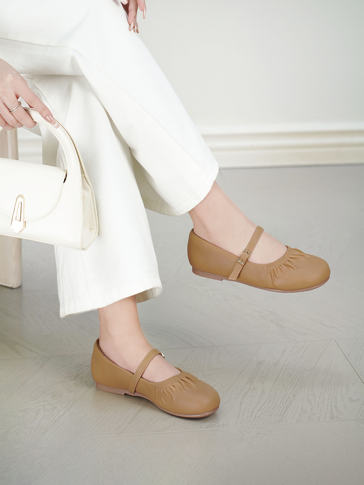 รองเท้าบัลเล่ต์ DL0596