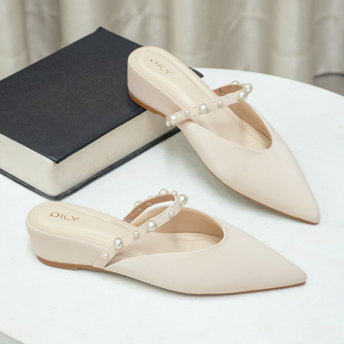 รองเท้าแตะส้นเตารีด DL0617