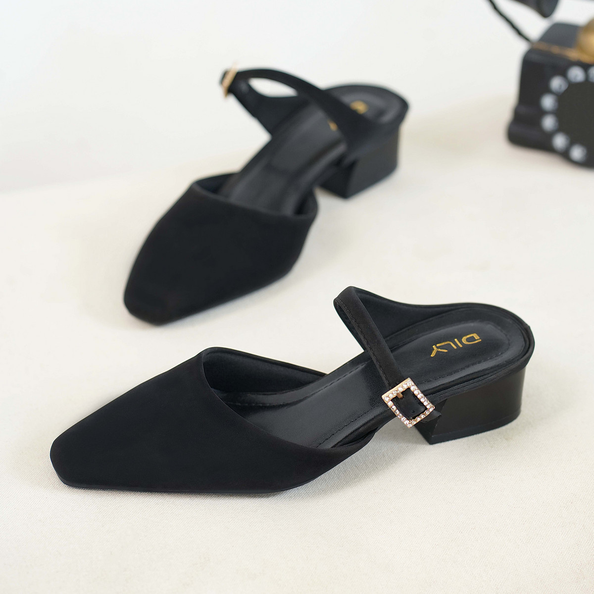 รองเท้าเปิดส้นส้นสูง AA0499