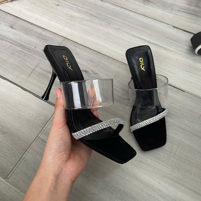 สีสัน: ดำ  / Size : 38