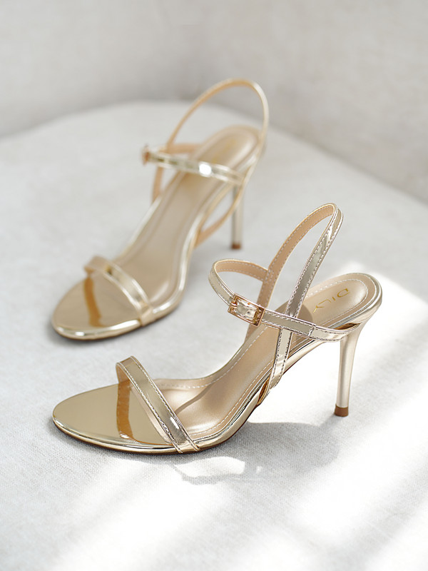 รองเท้าส้นสูงผู้หญิง DL0565