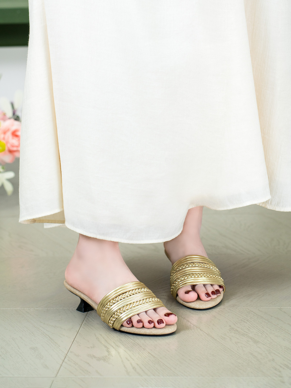 รองเท้าแตะส้นสูง DL0613