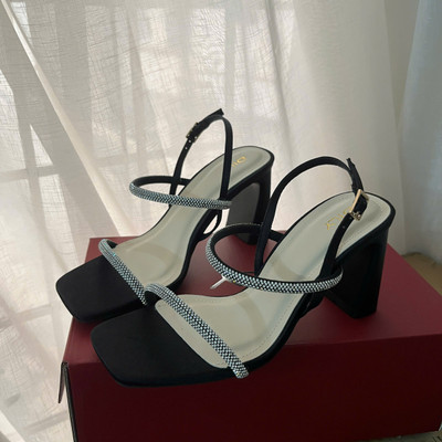 สีสัน: ดำ  / Size : 38