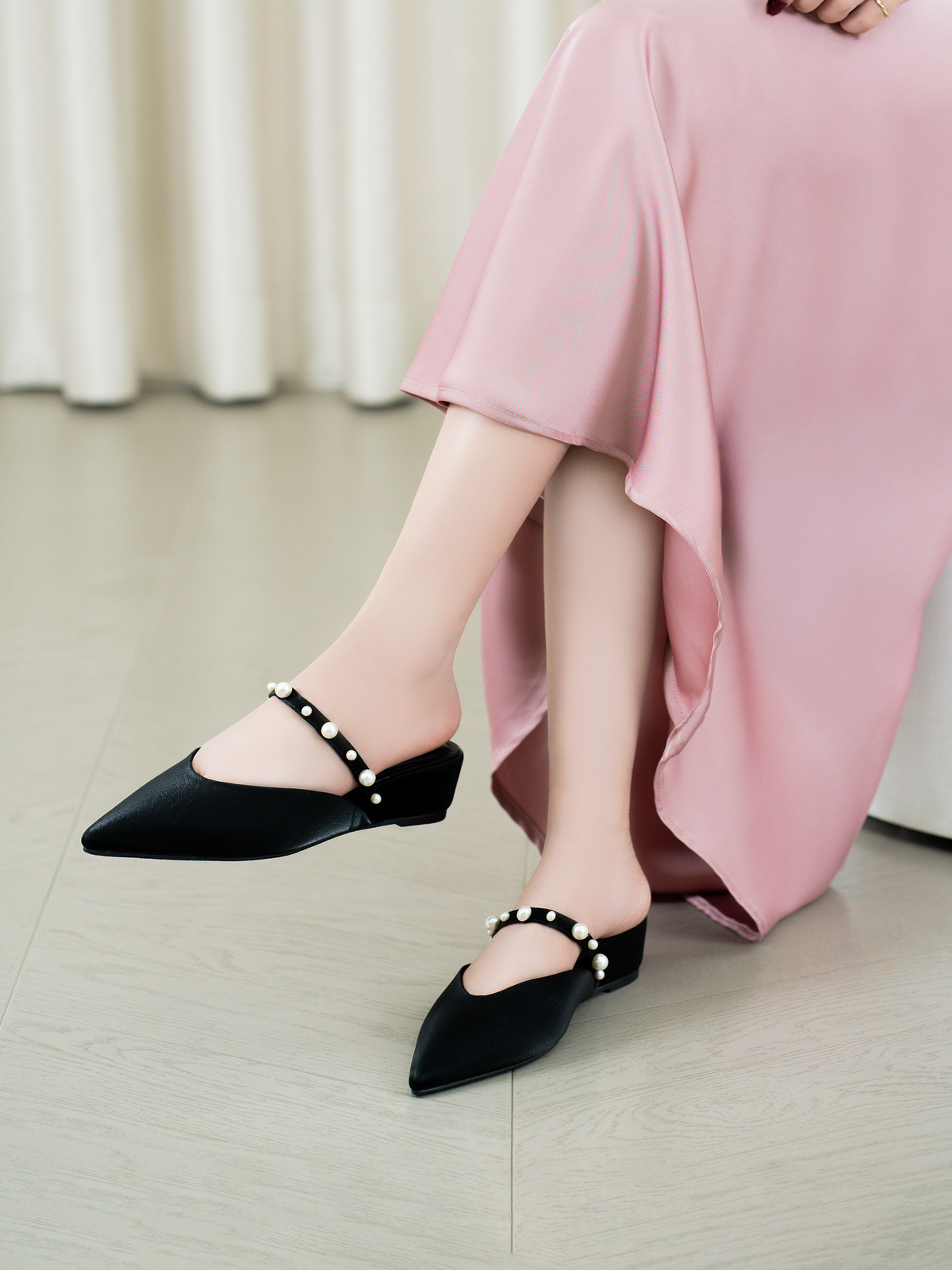 รองเท้าแตะส้นเตารีด DL0617