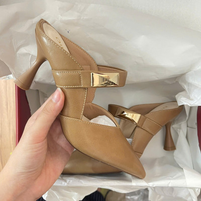 สีสัน: น้ำตาล / Size : 38