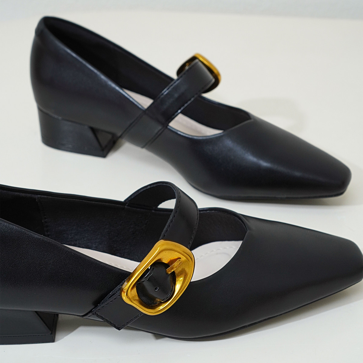 รองเท้าส้นสูงผู้หญิง DL0562