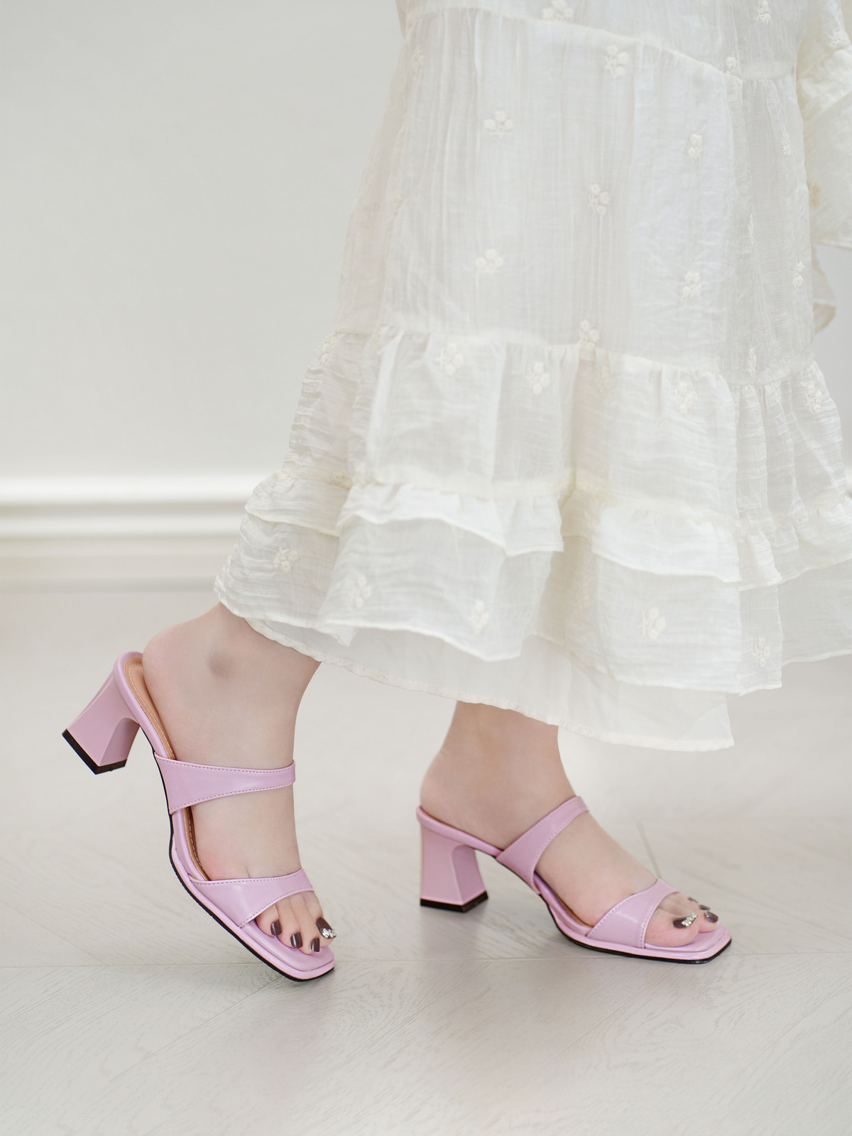 รองเท้าเปิดส้นส้นสูง AA0491