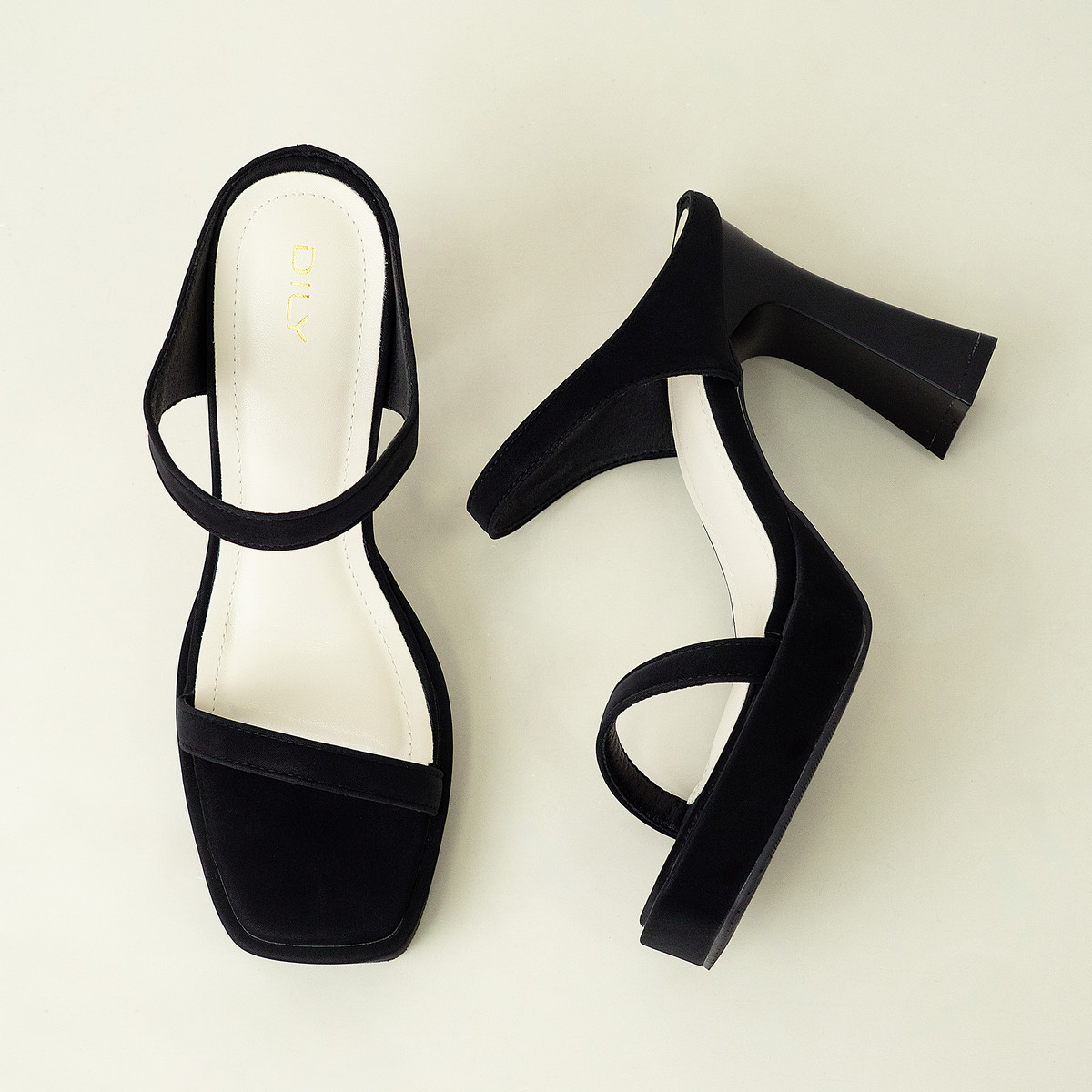 รองเท้าเปิดส้นส้นสูง DL0611