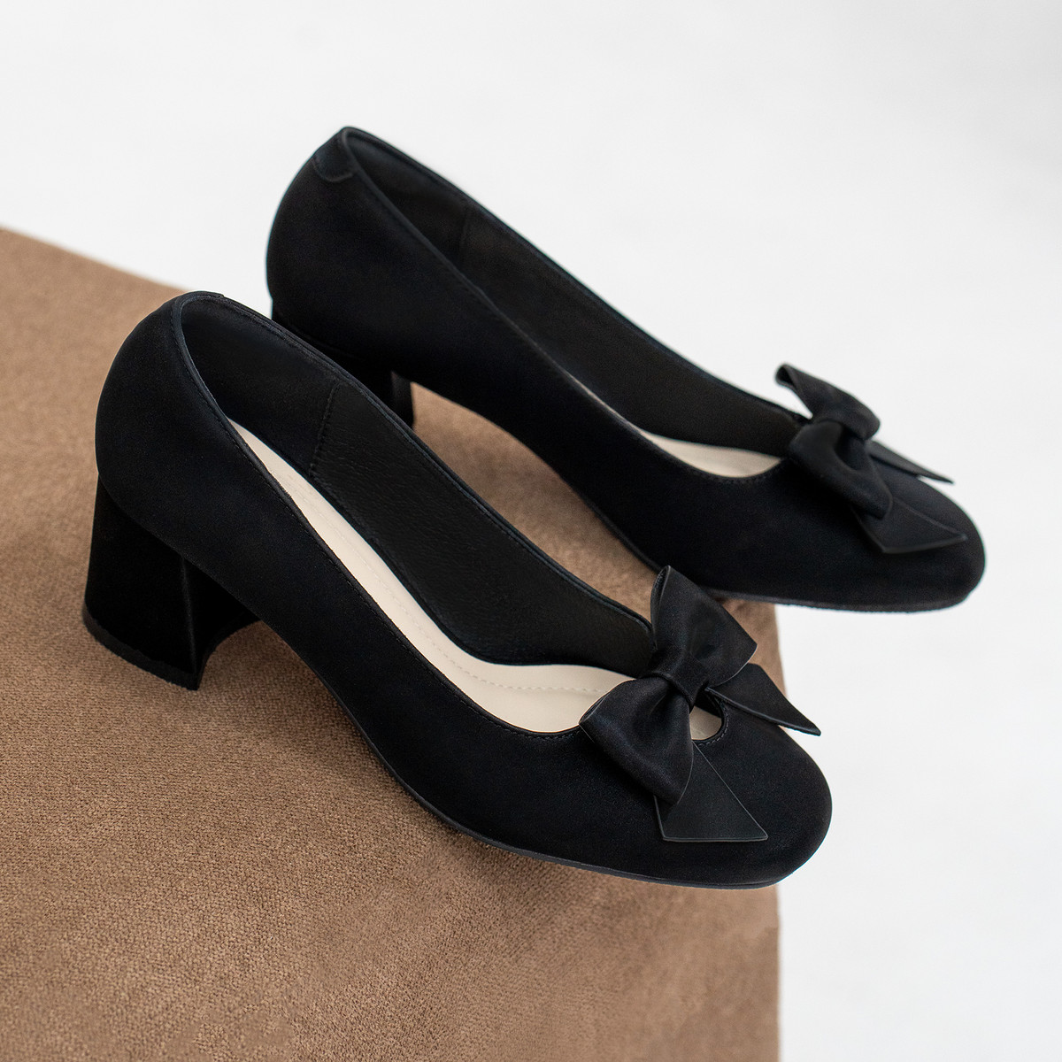 รองเท้าปิดหน้าเท้า DL0622