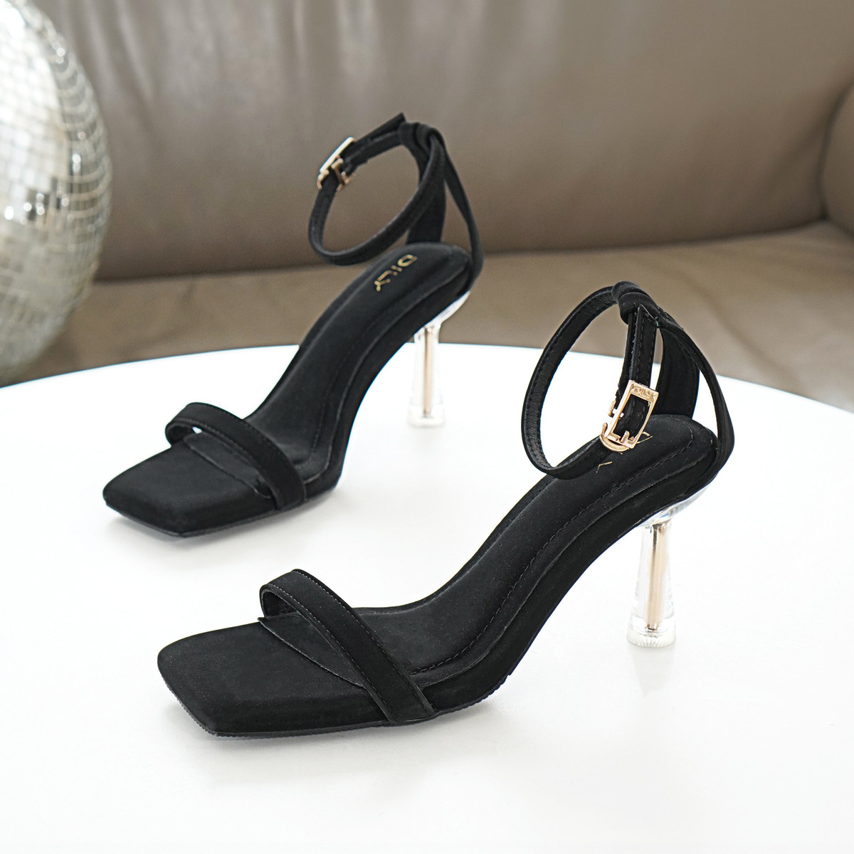 รองเท้าส้นสูงแบบเปิดหน้า DL0526