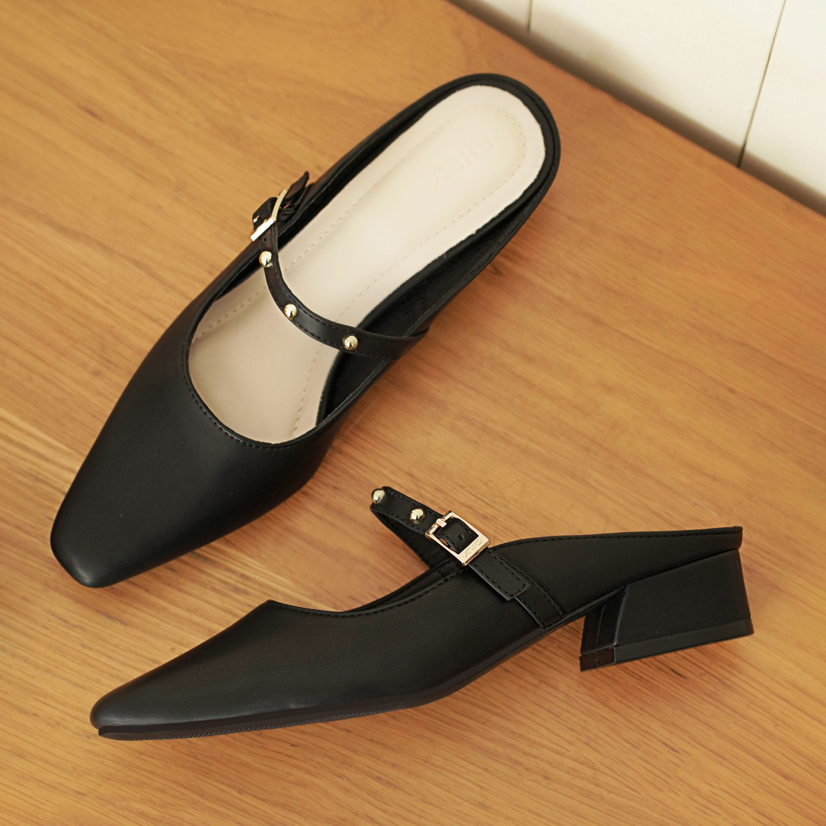 รองเท้าเปิดส้นส้นสูง DL0588