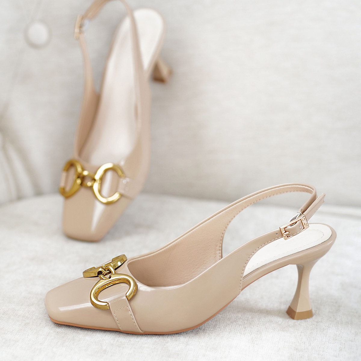 รองเท้าสลิงแบ็ค DL0561