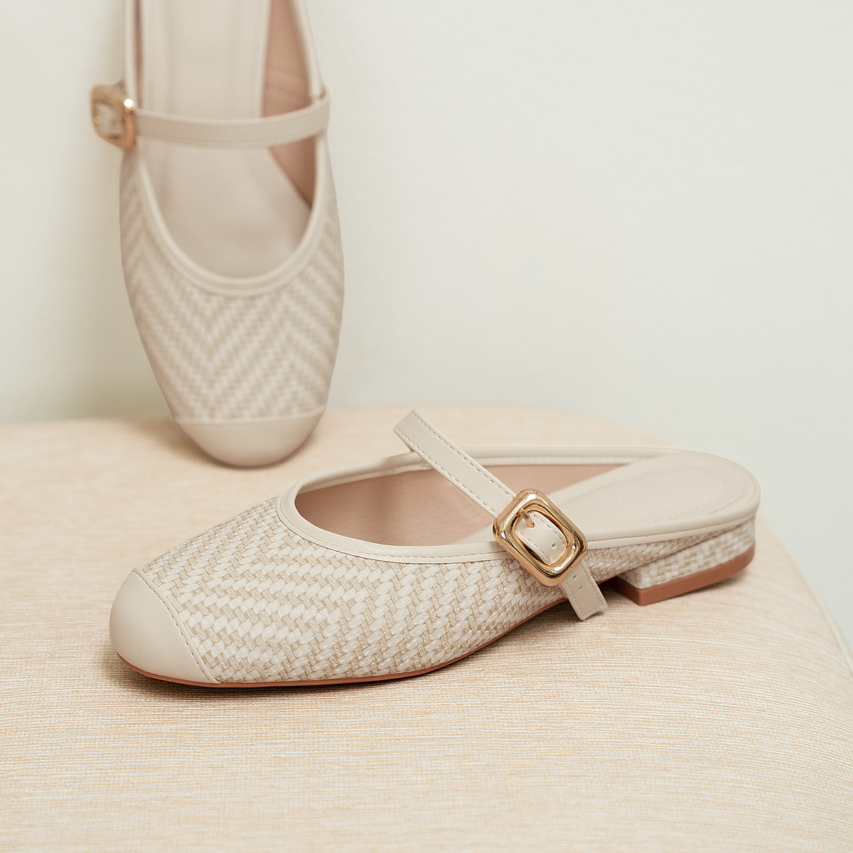 รองเท้ามิวล์ DL0641