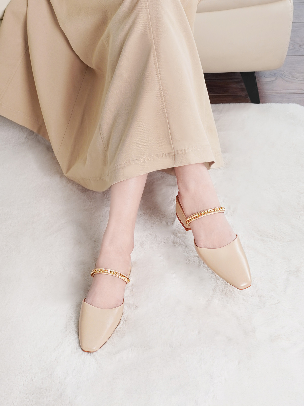 รองเท้ามิวล์ส้นสูง DL0539