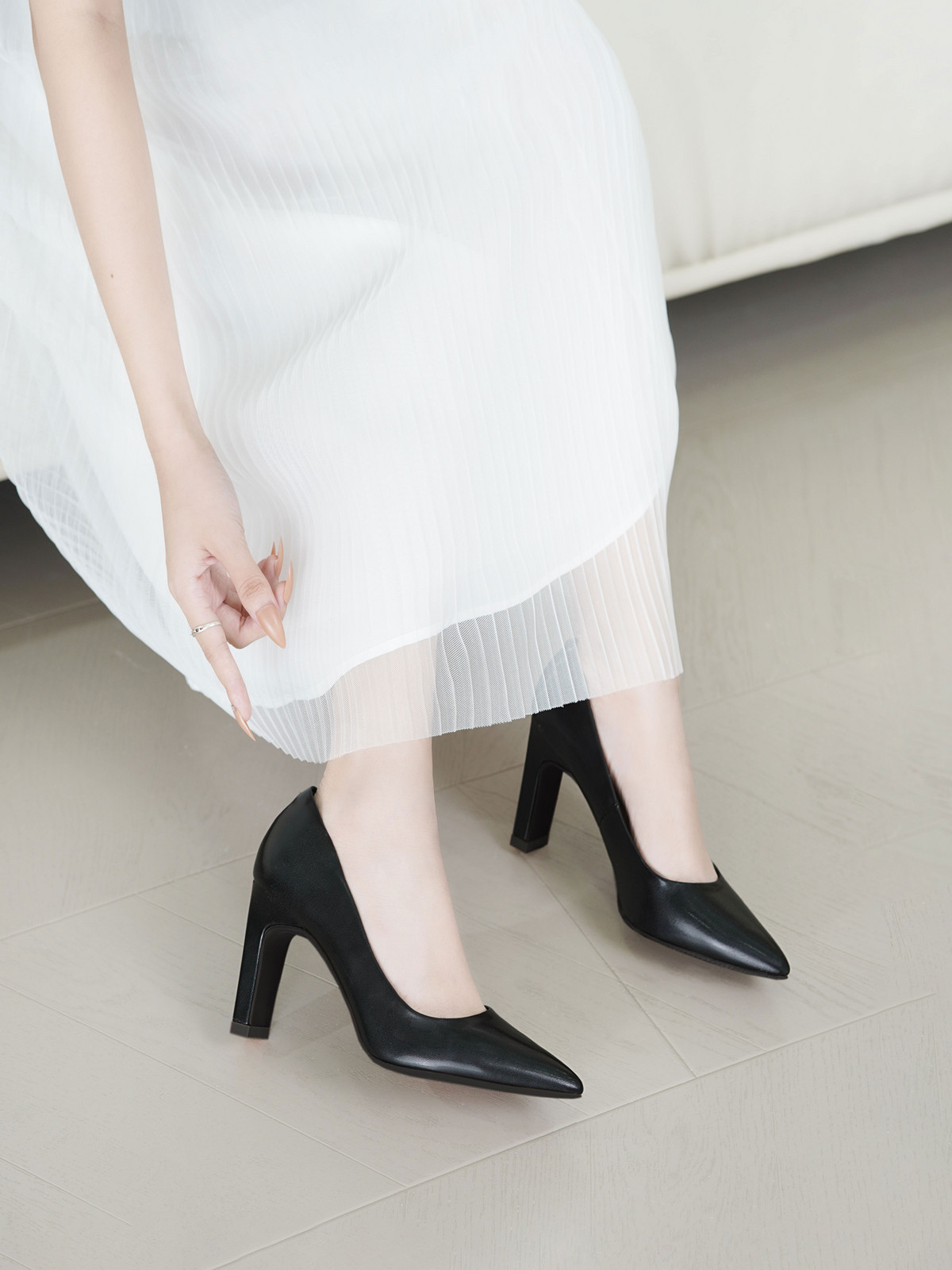 รองเท้าส้นสูงผู้หญิง AA0372