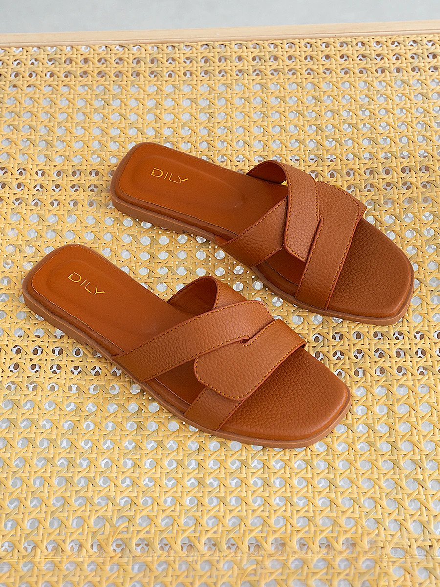 รองเท้าแตะผู้หญิง AA0408 Brown