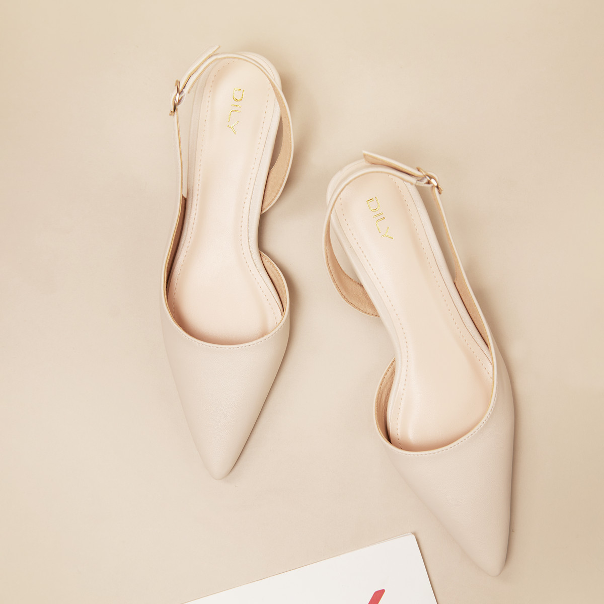 รองเท้าสลิงแบ็ค AA0439