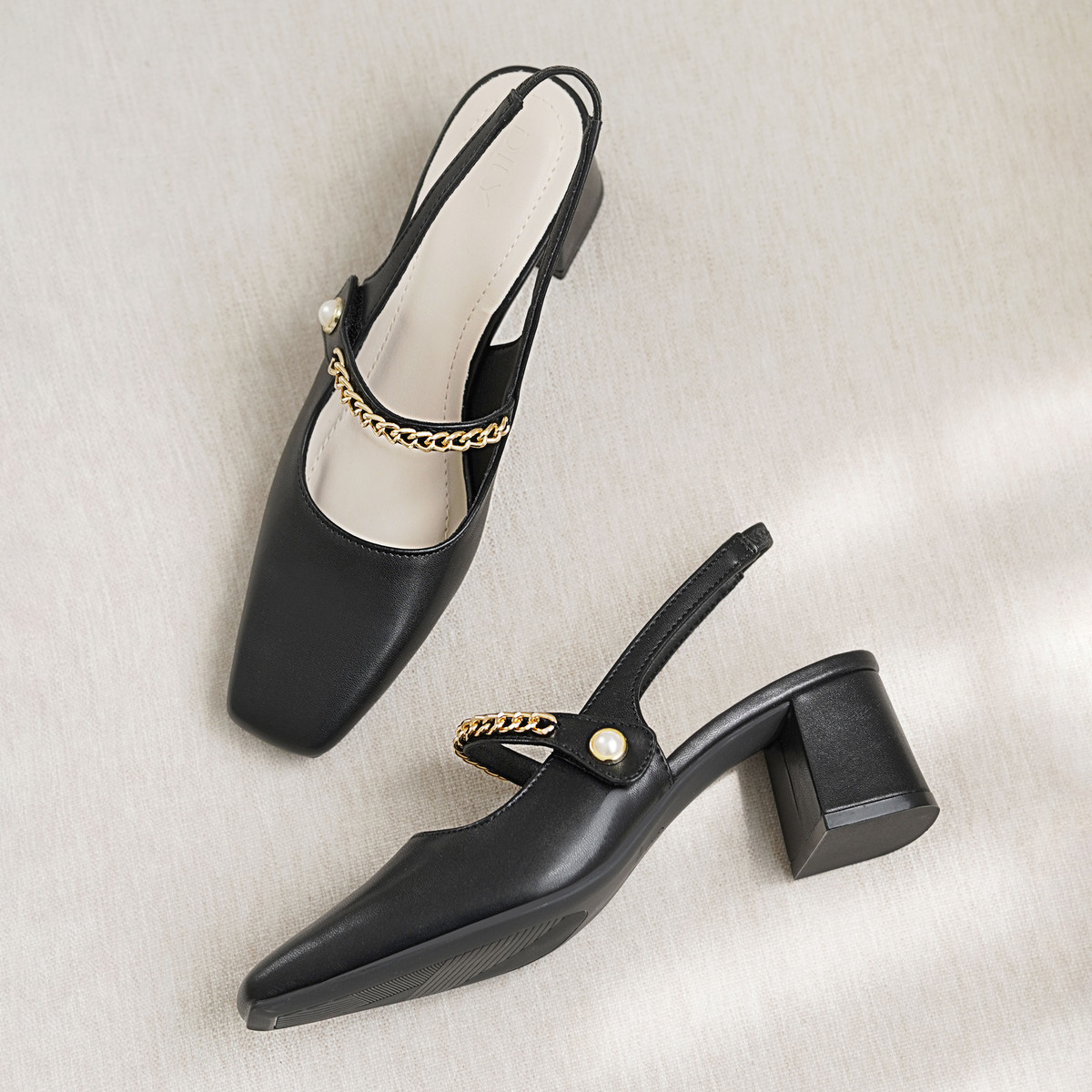 รองเท้าสลิงแบ็ค DL0554