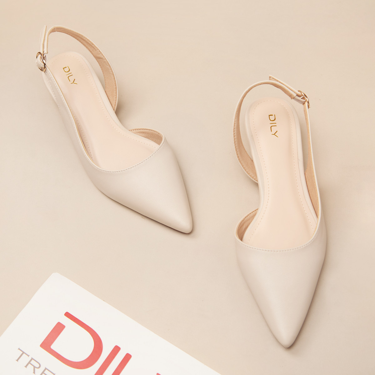 รองเท้าสลิงแบ็ค AA0439