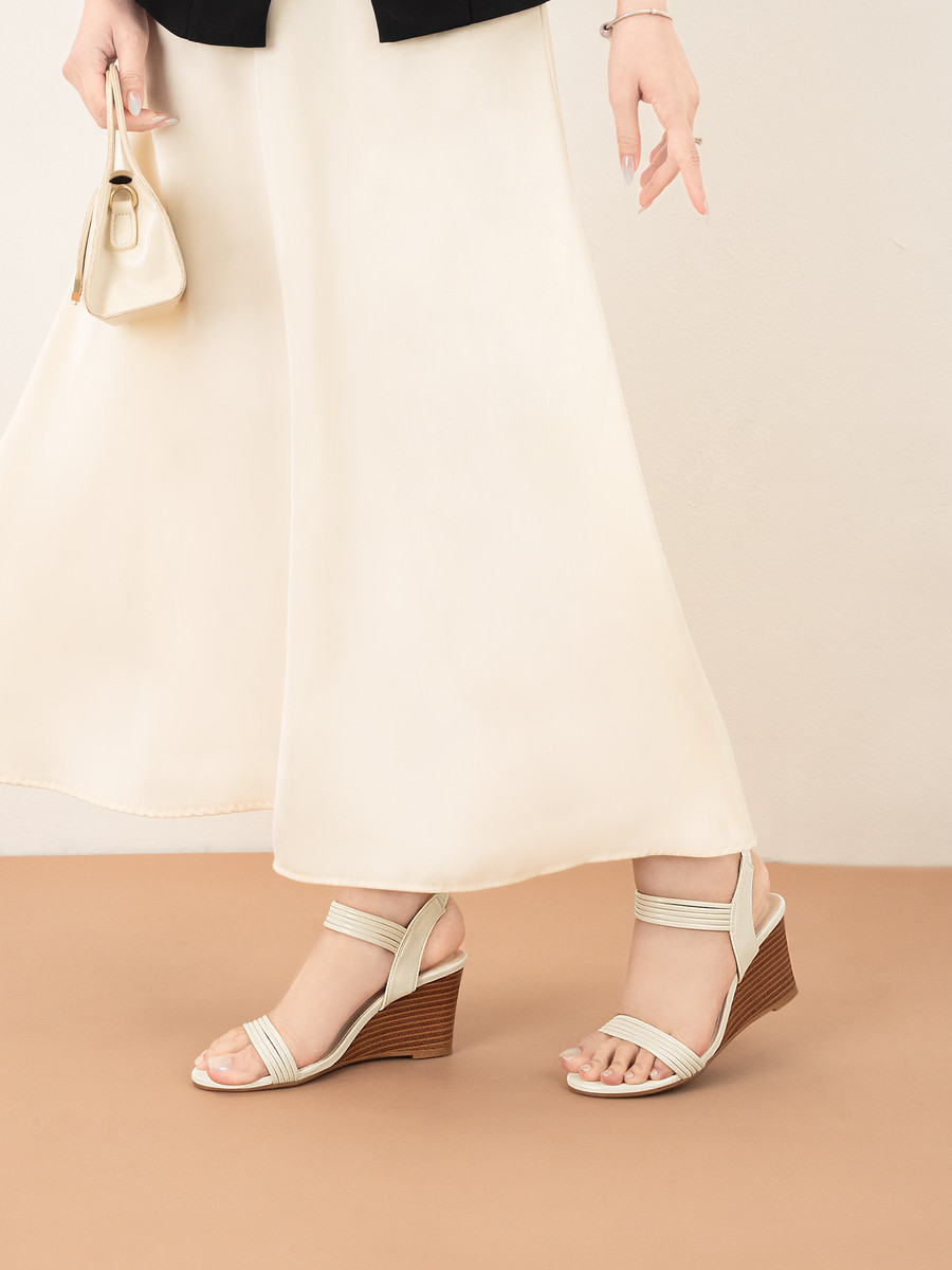 รองเท้าแซนดัลส้นเตารีด DL0661 White-Cream