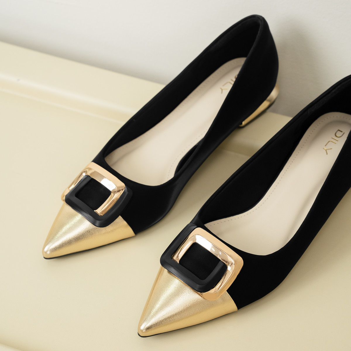 รองเท้าบัลเล่ต์ DL0635