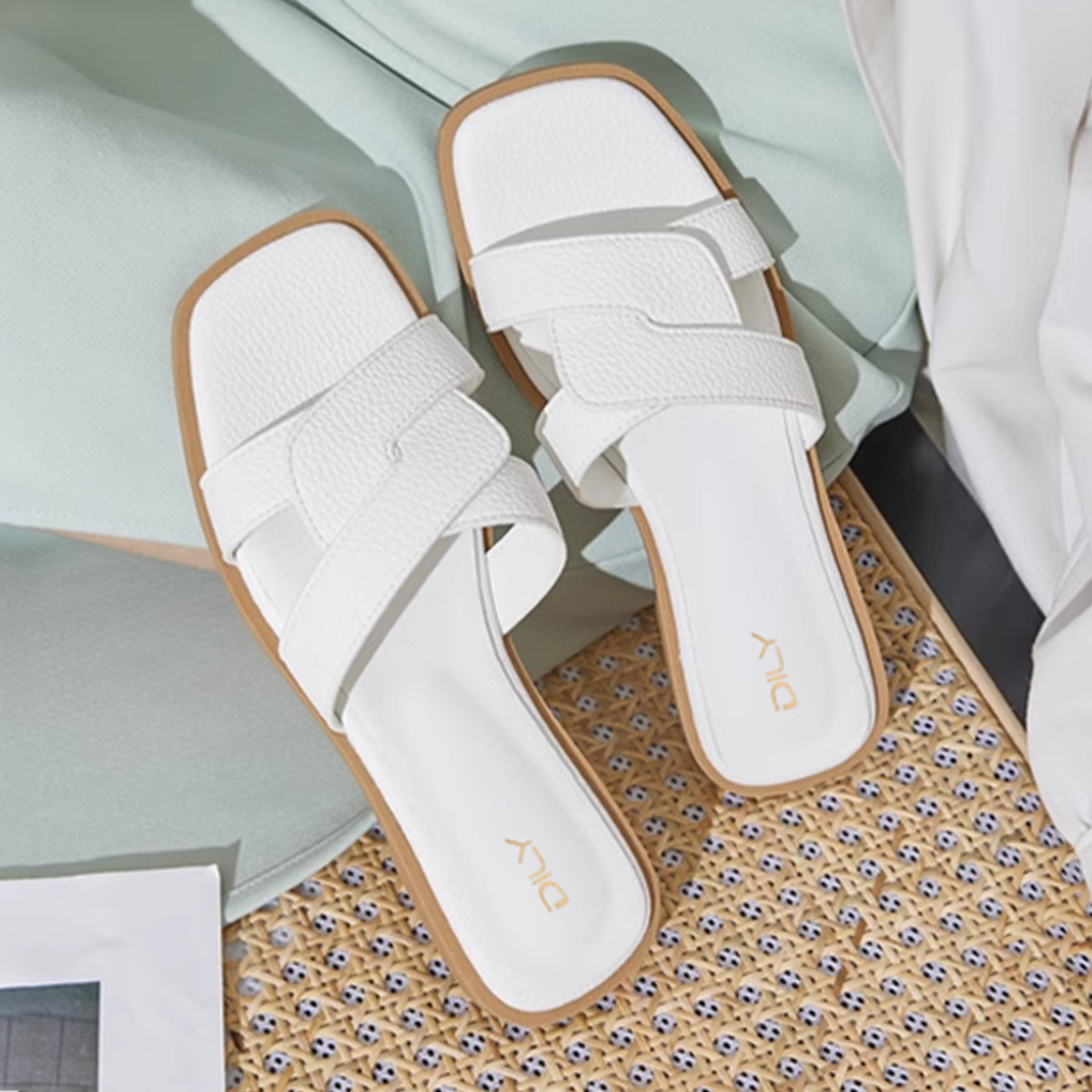 รองเท้าแตะผู้หญิง AA0408