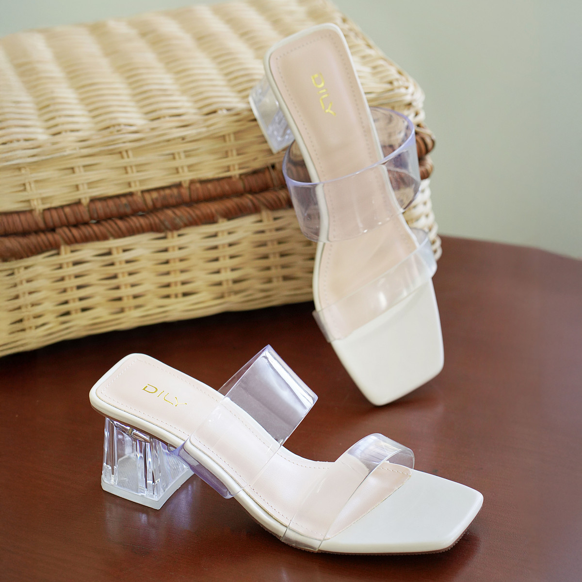 รองเท้าเปิดส้นส้นสูง AA0387