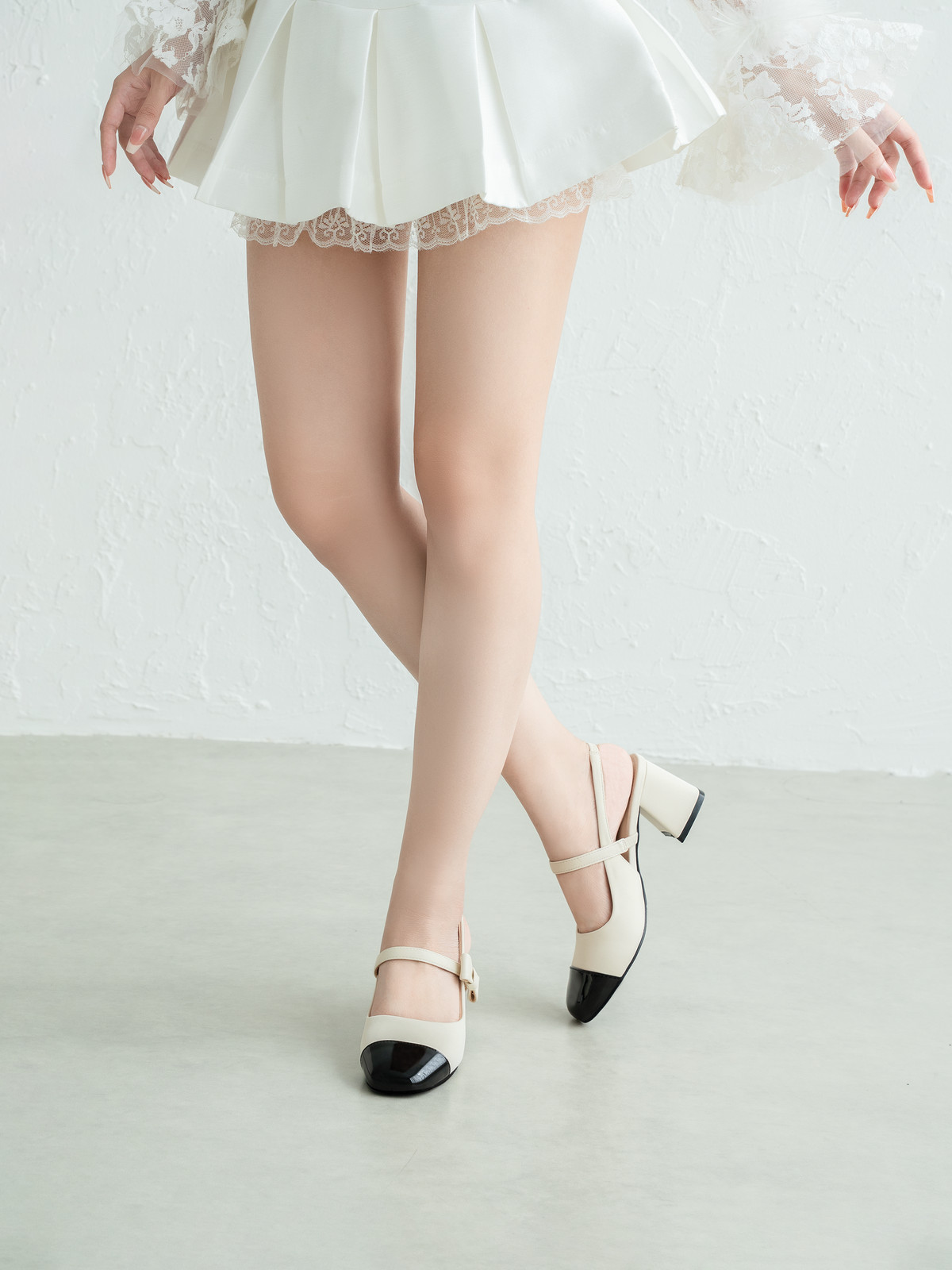 รองเท้าสลิงแบ็ค DL0644